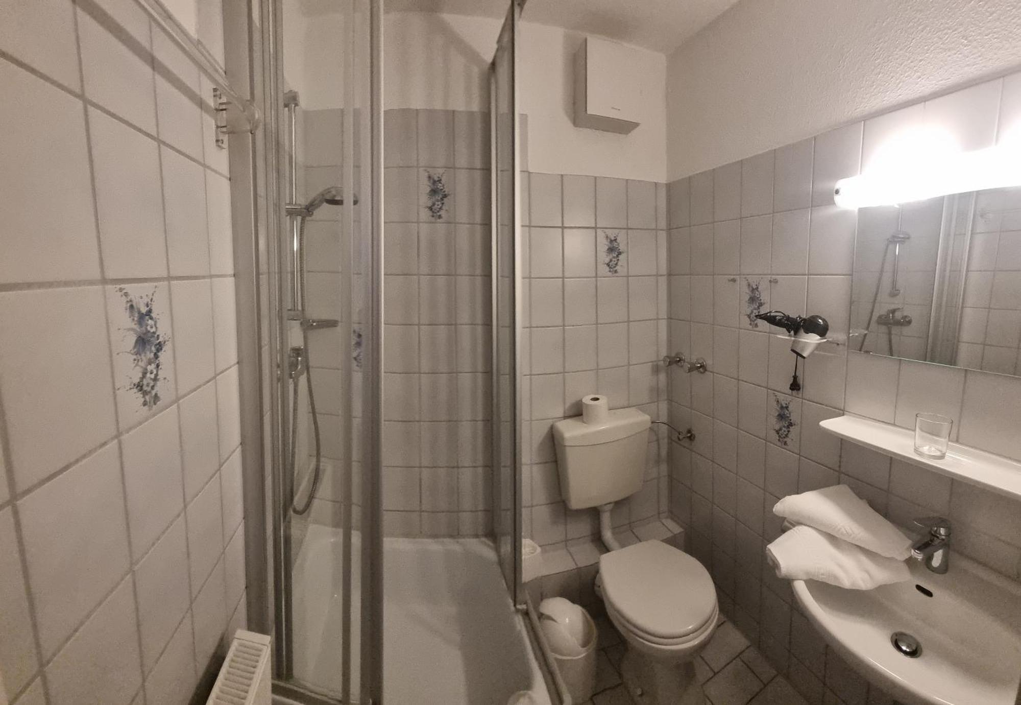 Hotel-Cafe-Lindow Wenningstedt-Braderup Luaran gambar